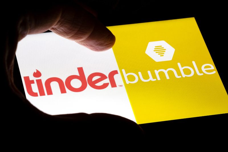 Bumble vs. Tinder The ultimate comparison • Datingroo